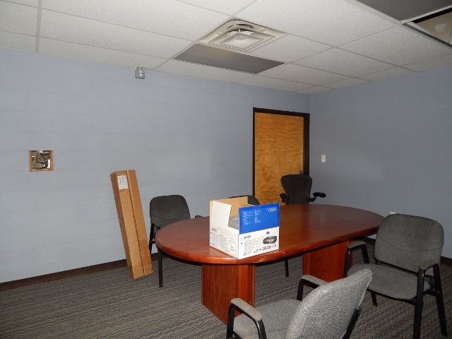 5734 US 64, Farmington, NM 87401